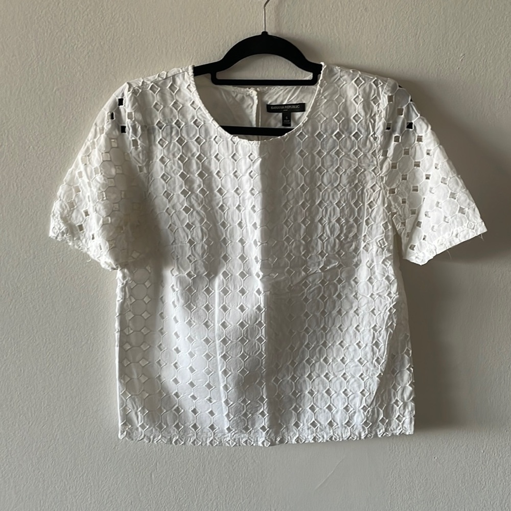 Banana Republic White Top